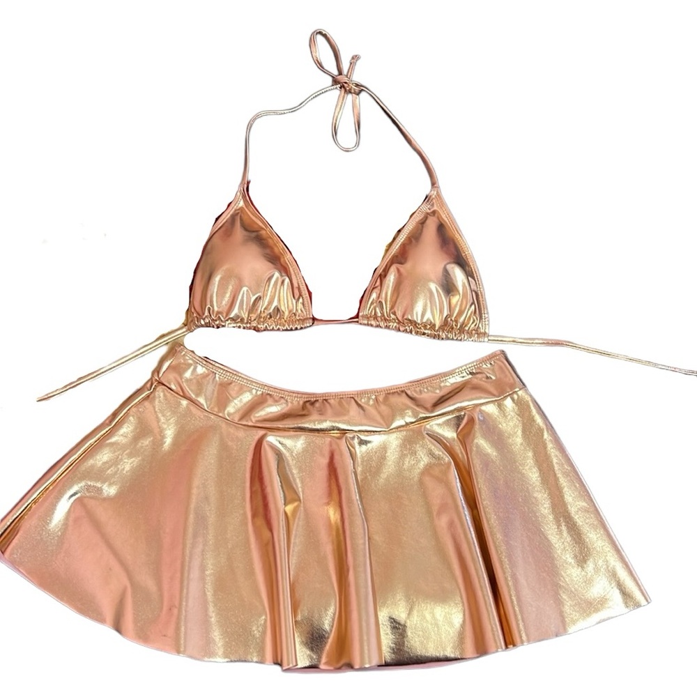 Flatter Me Rose Gold Shiny Bikni Top & Skirt Set. Size XL